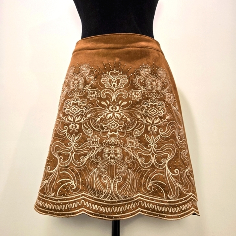 Andree by‎ Unit Women's Brown Suede Embroidered Print Mini Skirt Size Medium